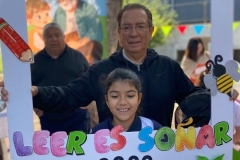 Lectura-abuelos-colegio-sscc-providencia-11