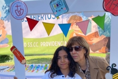 Lectura-abuelos-colegio-sscc-providencia-37