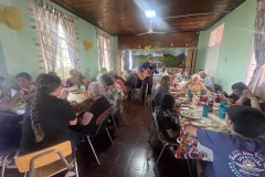 Almuerzo-centro-abierto-padre-Damian-Fundacion-SSCC-Colegio-SSCC-Providencia59