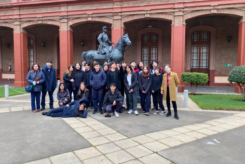 Visita al Museo Histórico Militar