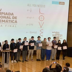 Nuestro colegio obtiene medalla de bronce en las Olimpíadas de Matemática: