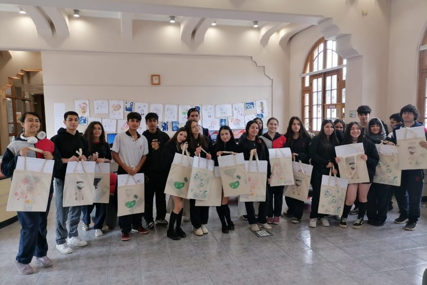 Cierre de actividad de artes visuales en Campus Oriente