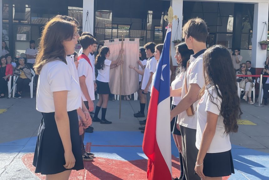 Ceremonia abanderados y CAL colegio sscc Providencia Monjas Francesas