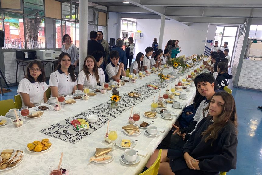 Las hermanas despiden a la generación 2024
