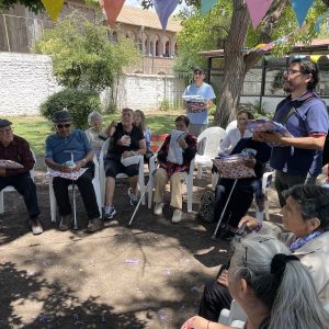 ID_Provi_Almuerzo solidario centro abierto padre damián fundación sagrados corazones colegio sscc Providencia12 Un almuerzo lleno de alegría y cariño para el Centro Abierto Padre Damián