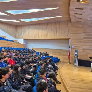 Visita a la Universidad Adolfo Ibáñez: