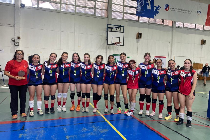 ¡Subcampeonas Liga Metropolitana Vóleibol Escolar 2025!
